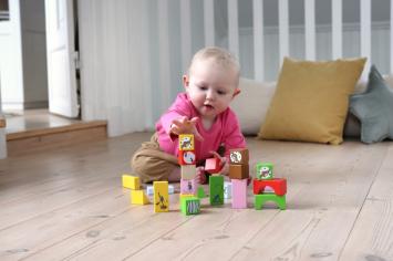 pippi-langkous-speelgoed-houten-blokken